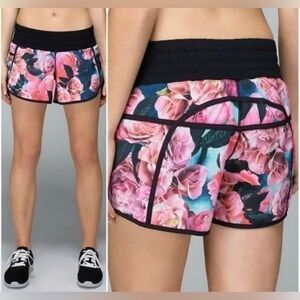 Lululemon Secret Garden Tracker Short II - Size 4